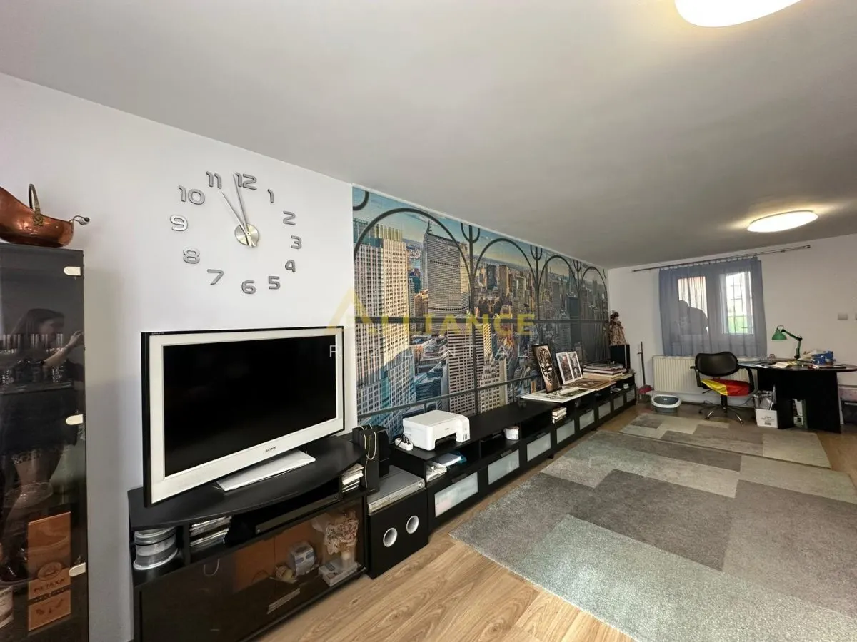 Casa individuala cu curte proprie | spatiu comercial - foto 4