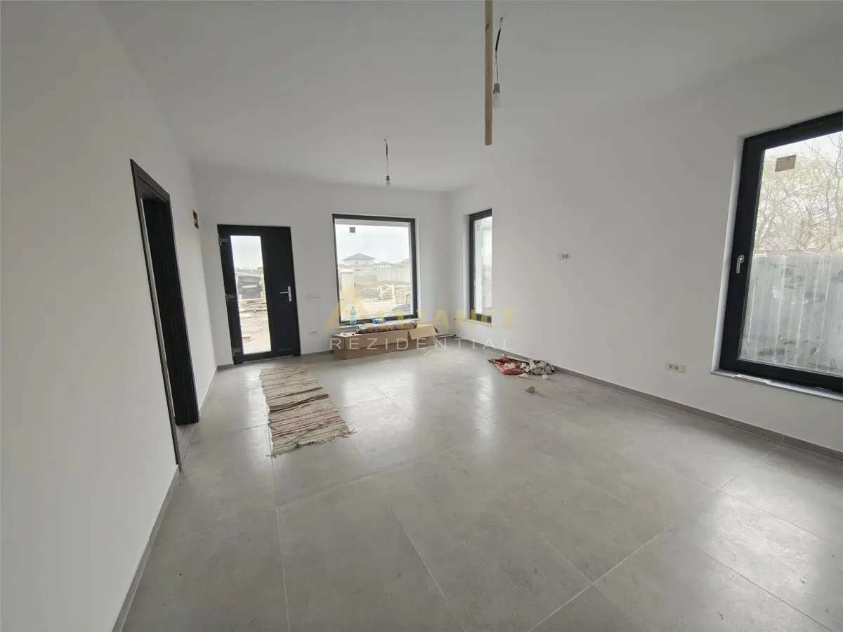 Casa parter  | 73 mp utili | Incalzire in pardoseala | Comuna Berceni - foto 3