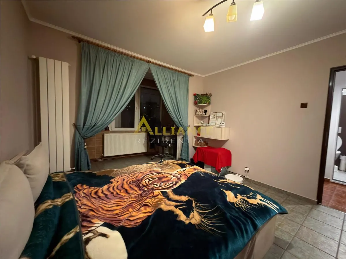 Apartament 3 camere de vanzare – Strada Izvorul Muresului - foto 18