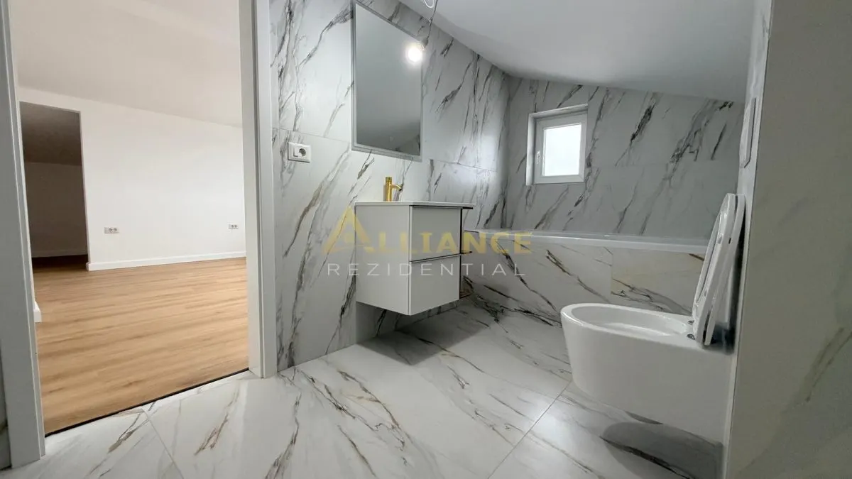 Casa individuala,materiale de calitate,incalzire in pardoseala. - foto 7