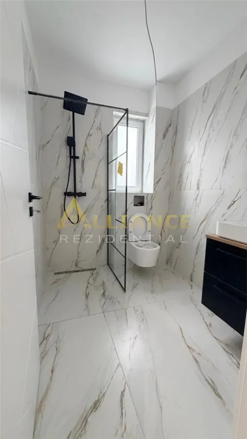 Casa individuala,materiale de calitate,incalzire in pardoseala. - foto 8