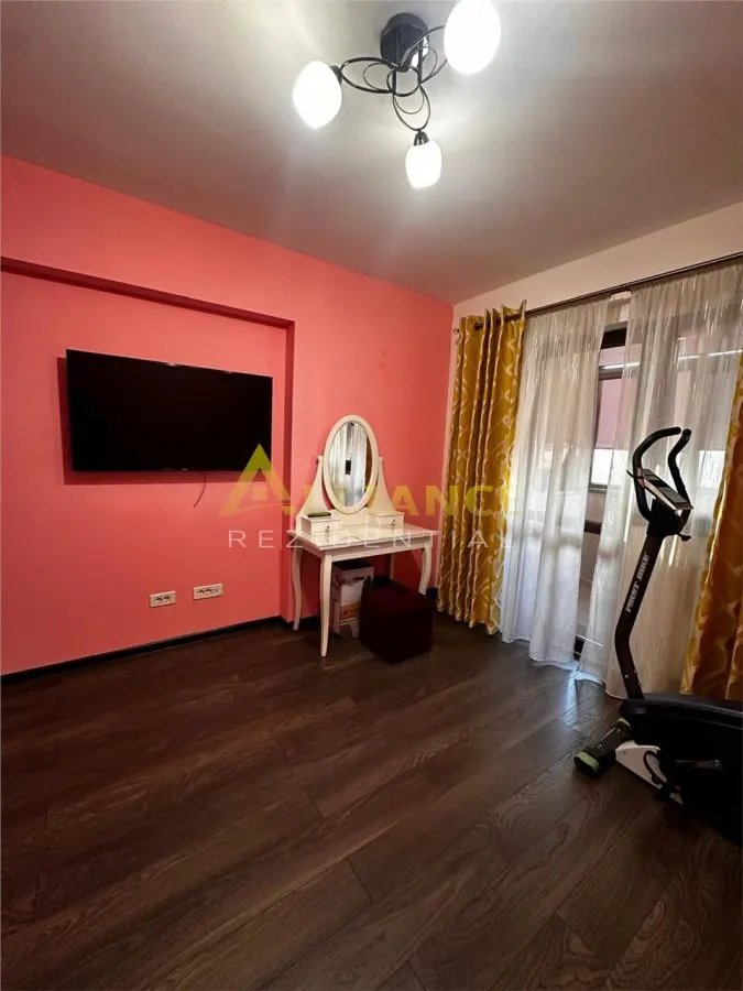 3 CAMERE TOTAL DECOMANDAT – B-DUL METALURGIEI – 81 MP – 2 BAI – PARCARE CADASTRATA  - foto 16