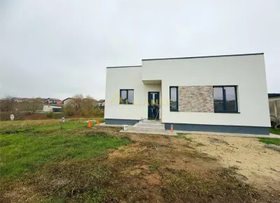 Casa moderna / 3 Camere / 2 Bai / Teren 378 mp - Berceni