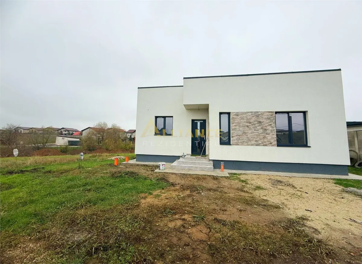 Casa moderna / 3 Camere / 2 Bai / Teren 378 mp - foto 1