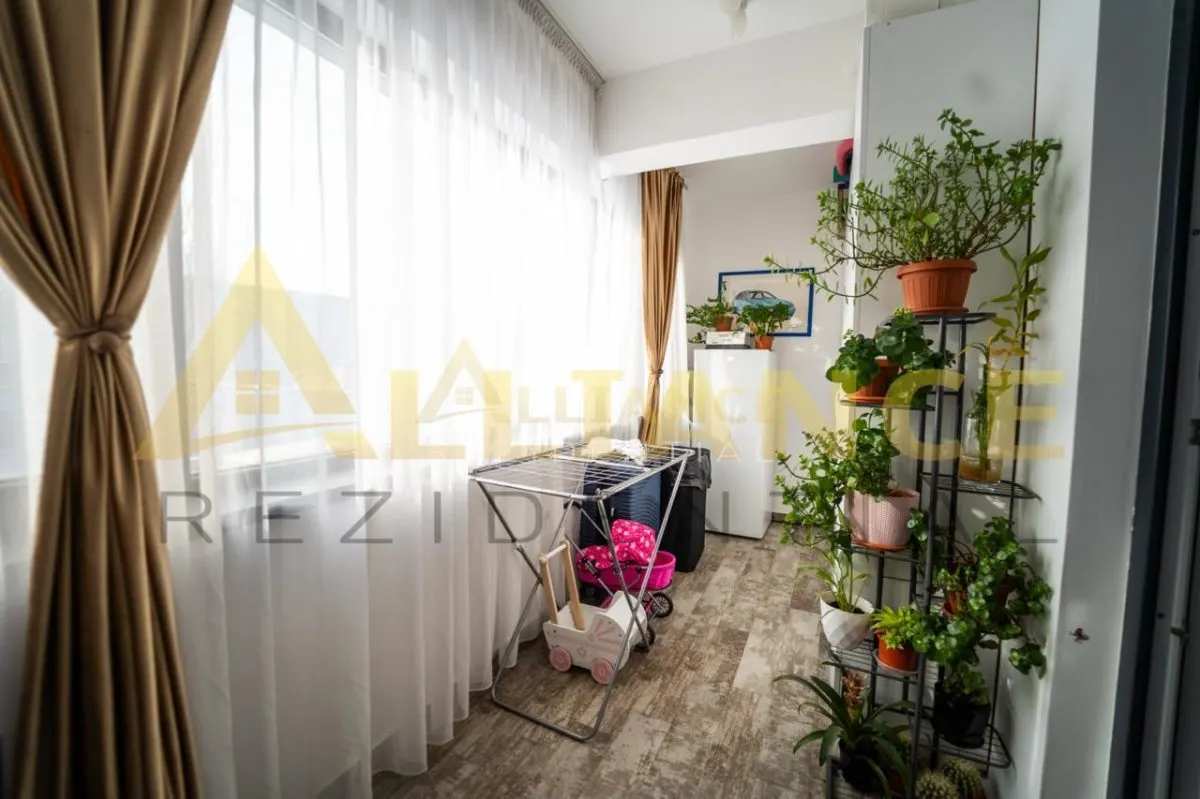 Apartament 3 camere | 2 bai | 88 mp | Etaj 1 | Mobilat utilat | Centrala proprie - foto 1
