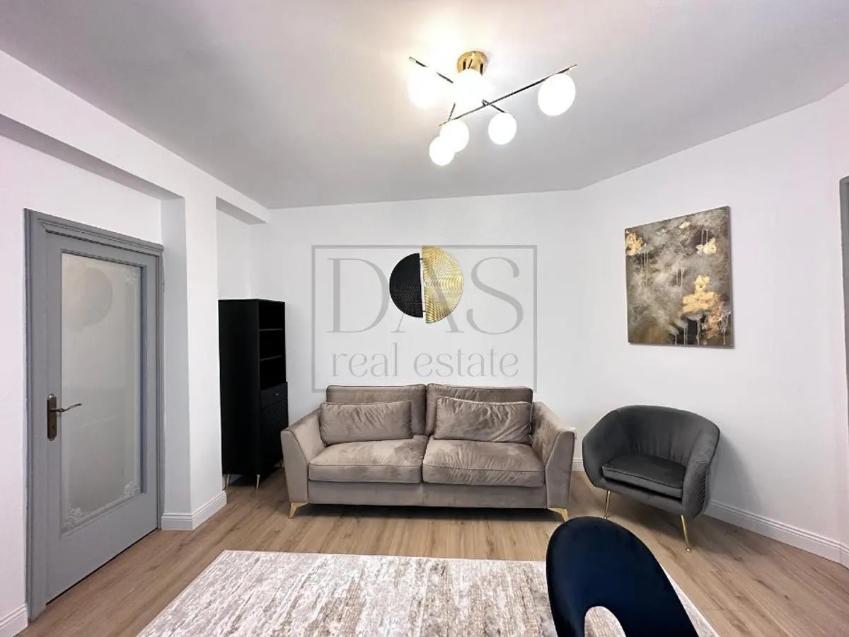 Piata Victoriei - Lascar Catargiu | Apartament 2 camere in vila - foto 3