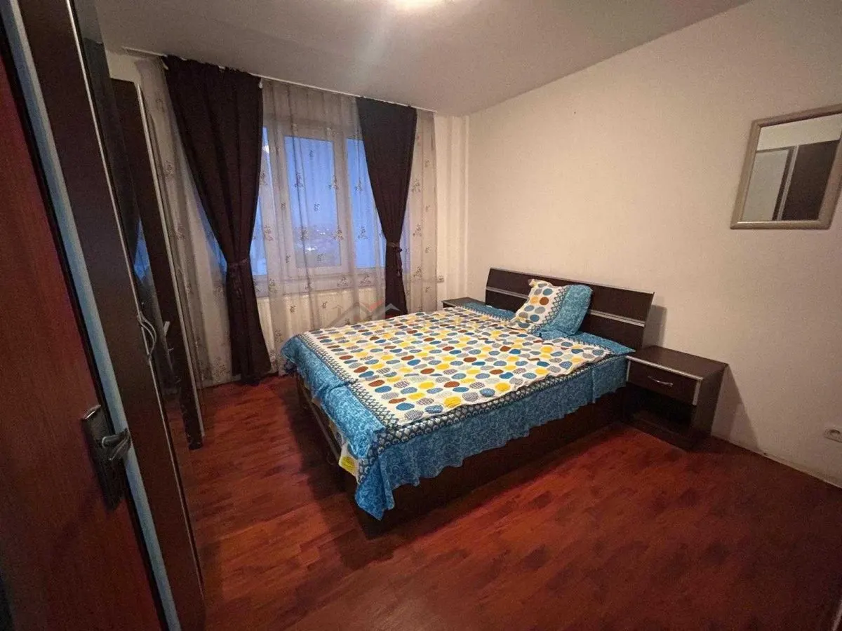 Apartament 3 camere Chisinau - foto 1