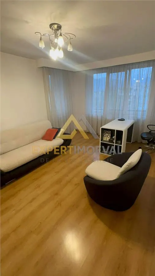 Apartament 5 camere Olteniei - foto 1