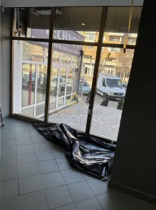 Spatiu comercial de inchiriat Traian 7 - foto 4