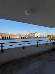 Apartament nou 80mp de inchiriat - foto 8