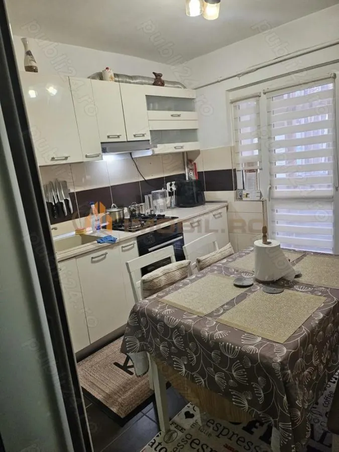 Apartament 3 camere zona Cug - foto 5