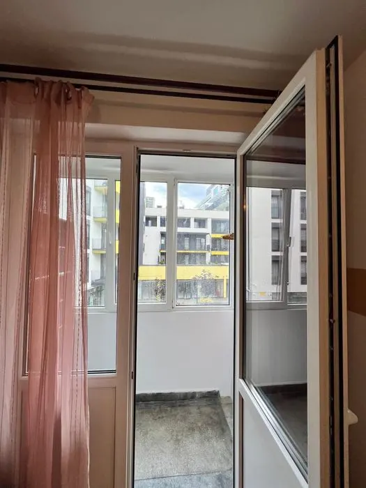 Apartament cu 3 camere Piata Abator - foto 6