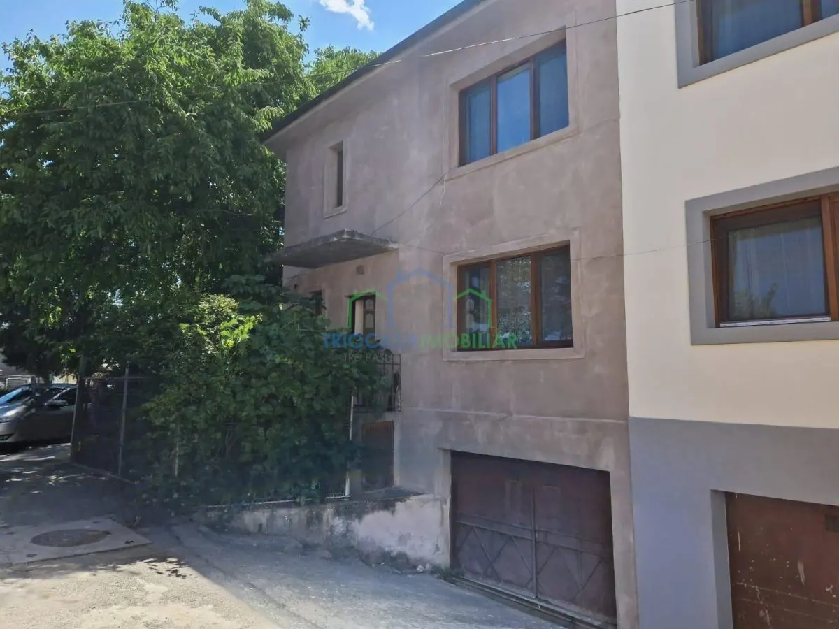 CASA /VILA str. Ana Ipatescu - foto 1