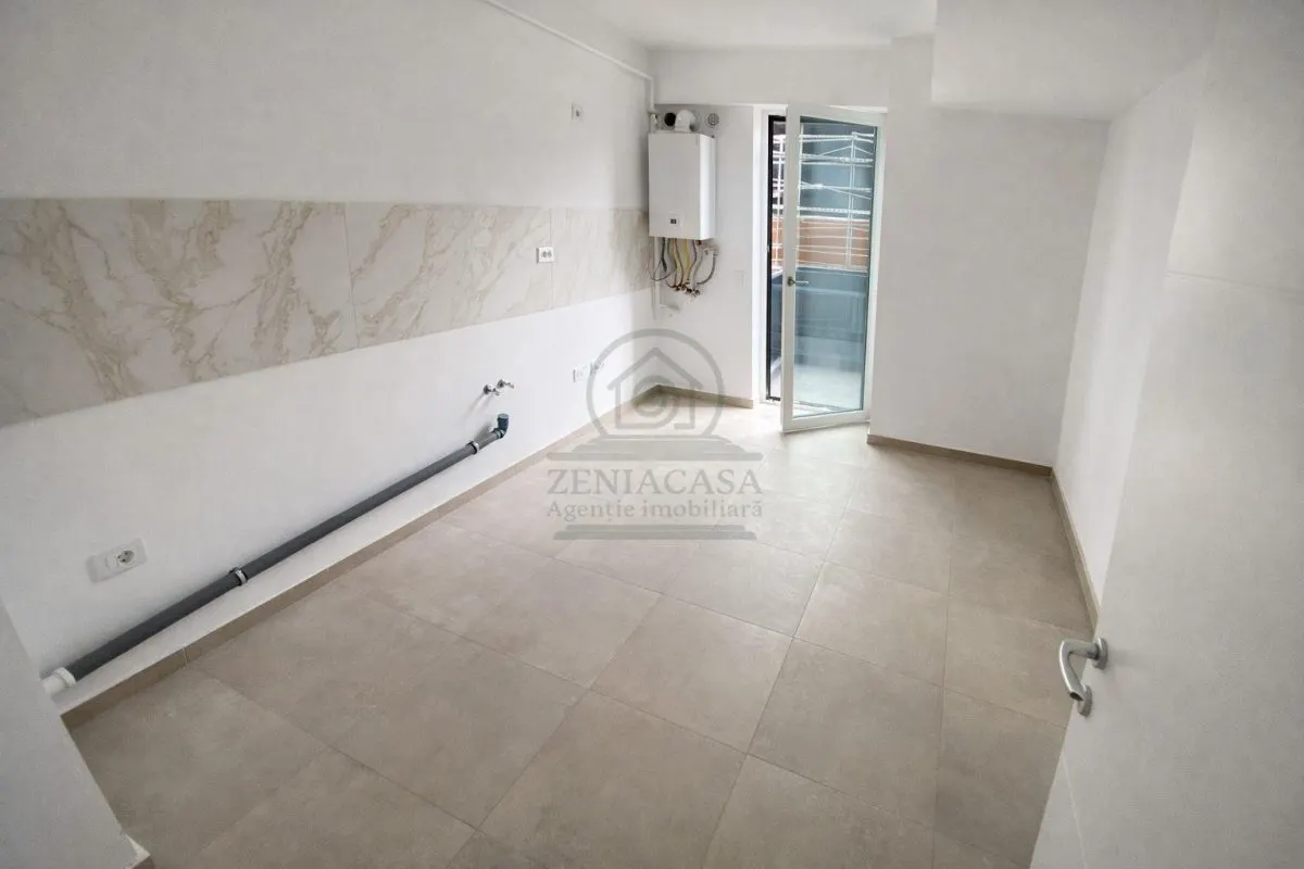 Apartament 4 camere/2 bai, INTABULAT/FINALIZAT/ Family Market Bucium Iasi - foto 3