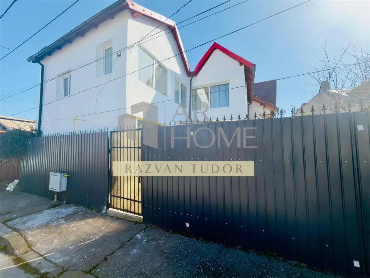 Casa 4 camere , semifinisata , cu beci , Ploiesti ,zona centrala - foto 1