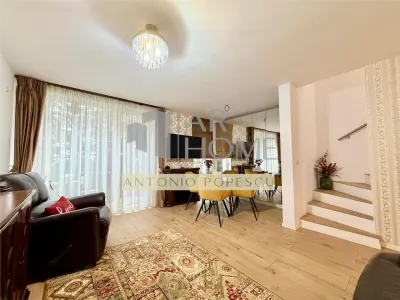 Apartament 2 camere, tip duplex, curte proprie, Ploiesti,  central - Ploiesti