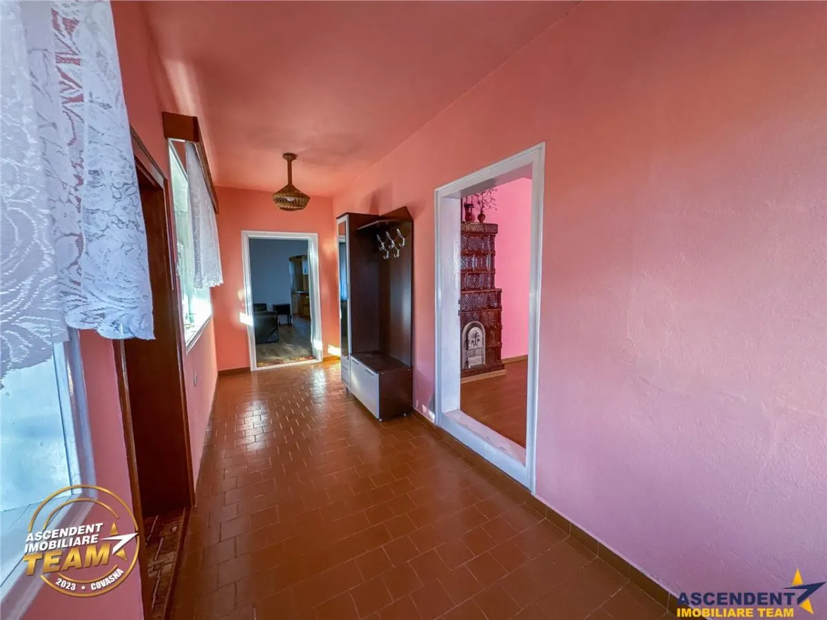 Proprietate pe 1.800 mp teren, avantaje alese, in vecinatatea orasului Targu Secuiesc. - foto 19