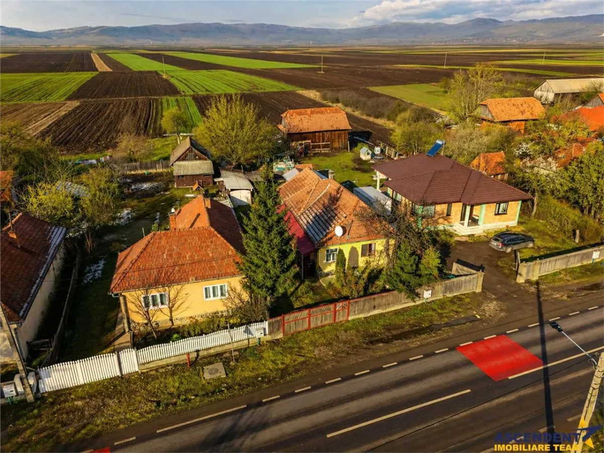 Proprietate pe 1.800 mp teren, avantaje alese, in vecinatatea orasului Targu Secuiesc. - foto 8