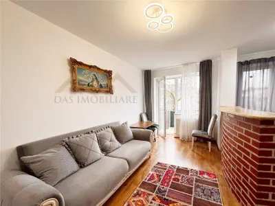 Apartament 2 camere decomandat, ultracentral - foto 2