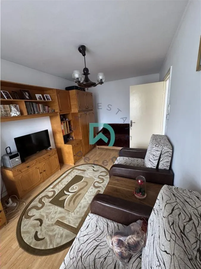 Garsoniera de vanzare Astra, Brasov - foto 2