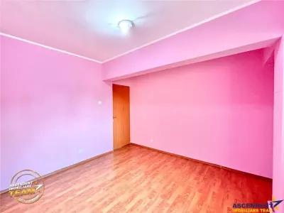 FILM! Apartament 3 camere,decomandat, spatios,luminos,2 bai,Targu Secuiesc,Covasna - foto 6