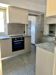Apartament cu 3 camere, elegant, Central,Targu Mures - foto 2