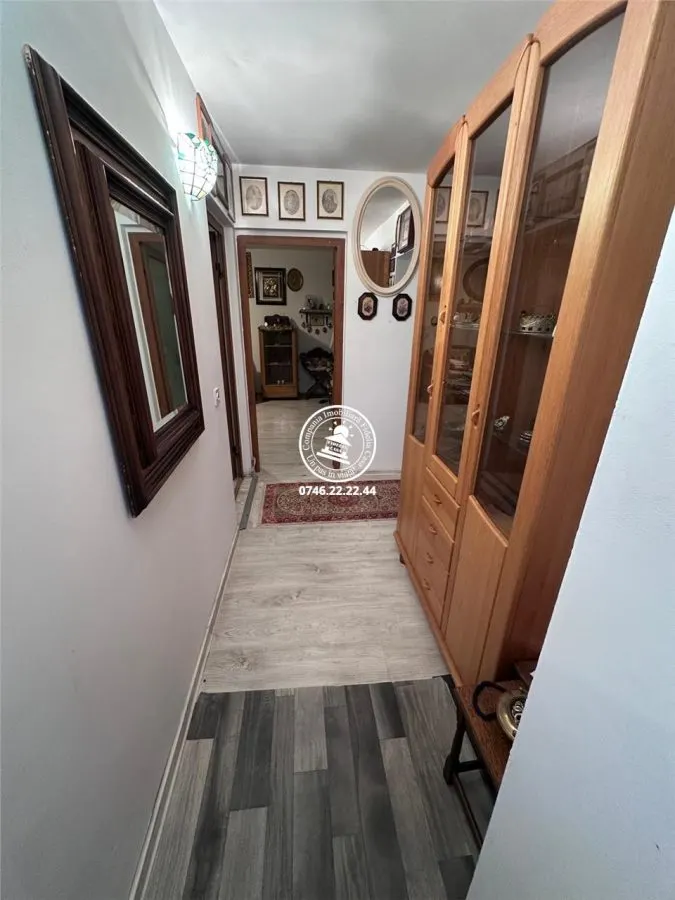 Apartament 4 camere de vanzare Dacia - foto 15