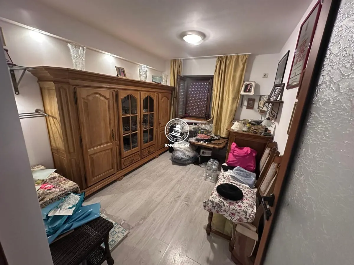 Apartament 4 camere de vanzare Dacia - foto 4