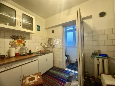 Apartament 3 camere de vanzare Centru - foto 8