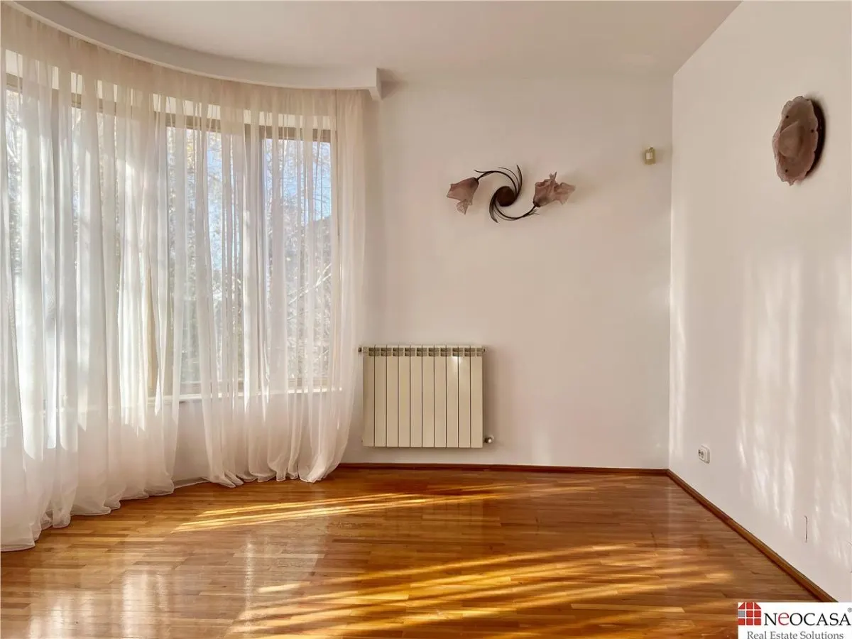 Vila la marginea padurii | curte superba | Iancu Nicolae - foto 25