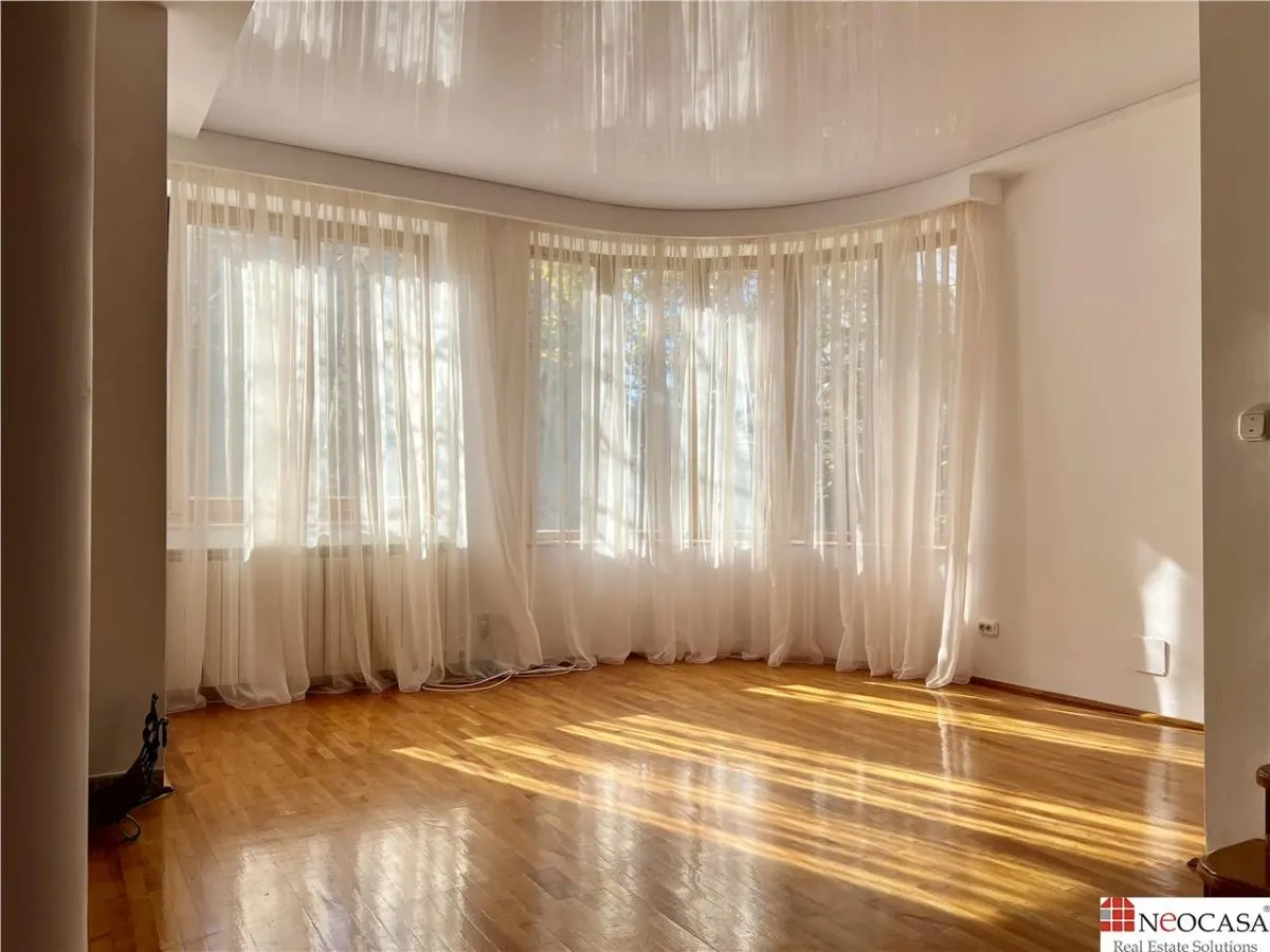 Vila la marginea padurii | curte superba | Iancu Nicolae - foto 8