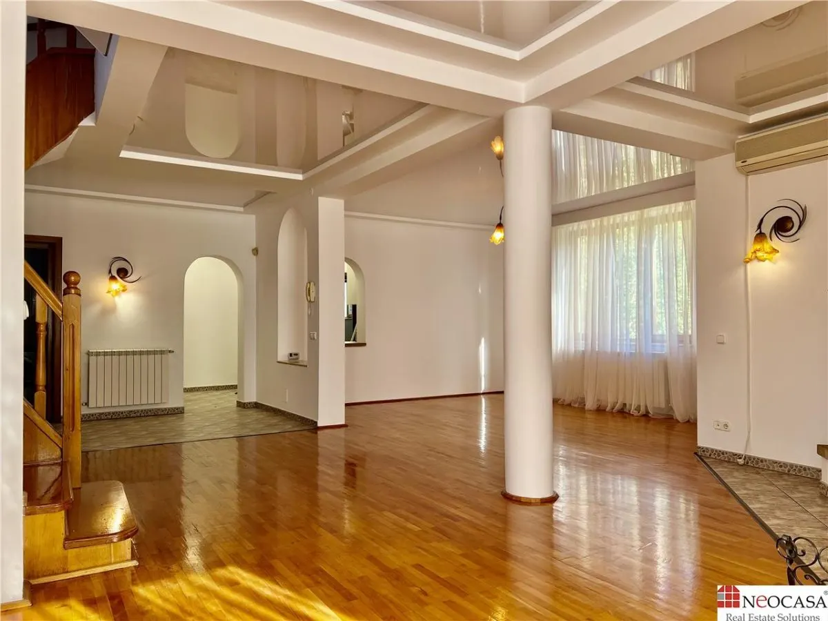 Vila la marginea padurii | curte superba | Iancu Nicolae - foto 10
