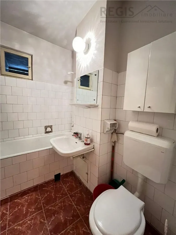 Vanzare apartament 2 camere - Astra, strada Cocorului - foto 18