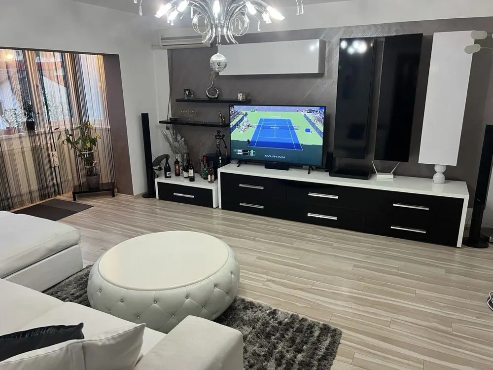 Apartament 2 camere decomandat etaj intermediar Scriitorilor - foto 1