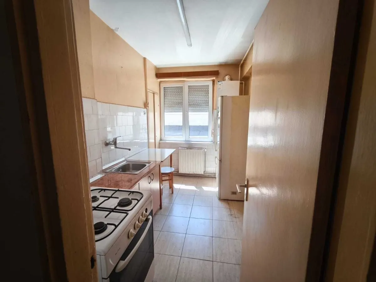 Apartament 2 camere zona Patria - foto 4