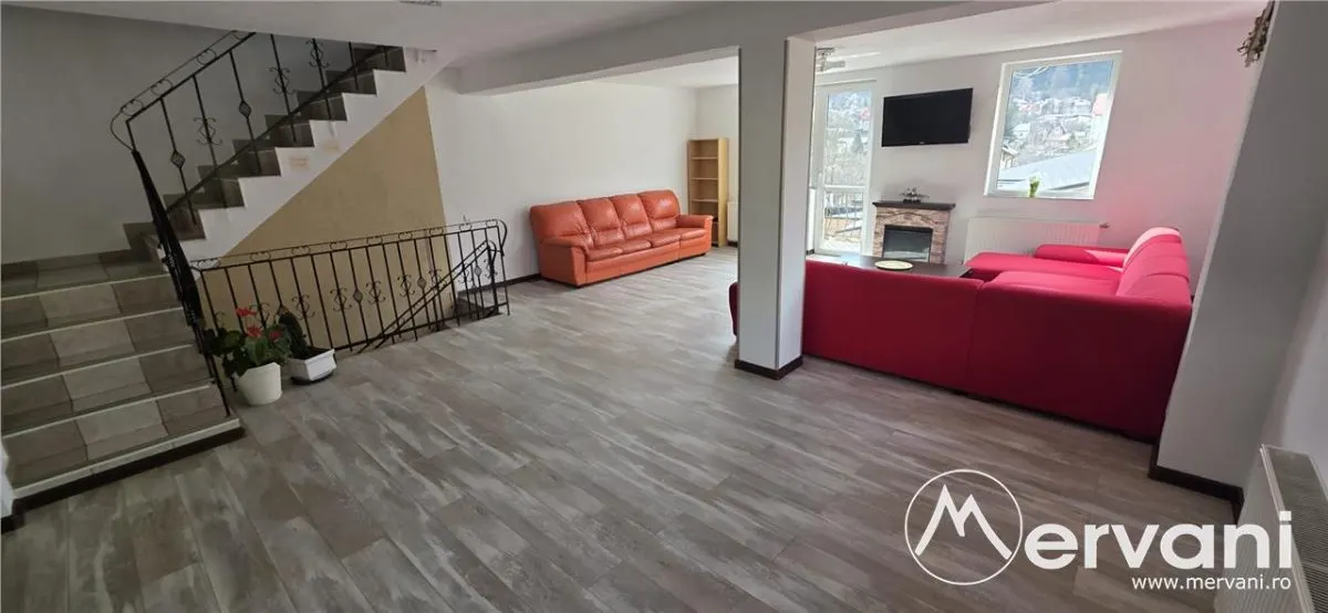 Pensiune de vânzare cu 8 camere in Busteni - foto 5