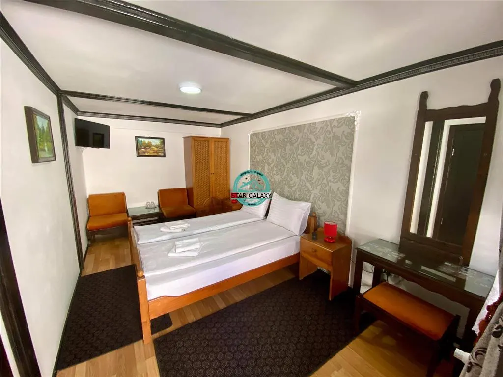 INCHIRIEZ PENSIUNE CU 7 CAMERE IN SIGHISOARA LA 800 MP DE CETATE - foto 7