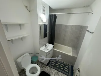 Apartament 3 camere, boxă și potențial investițional remarcabil, în zonă ultracentrală, la 3 minute de UMF - foto 6