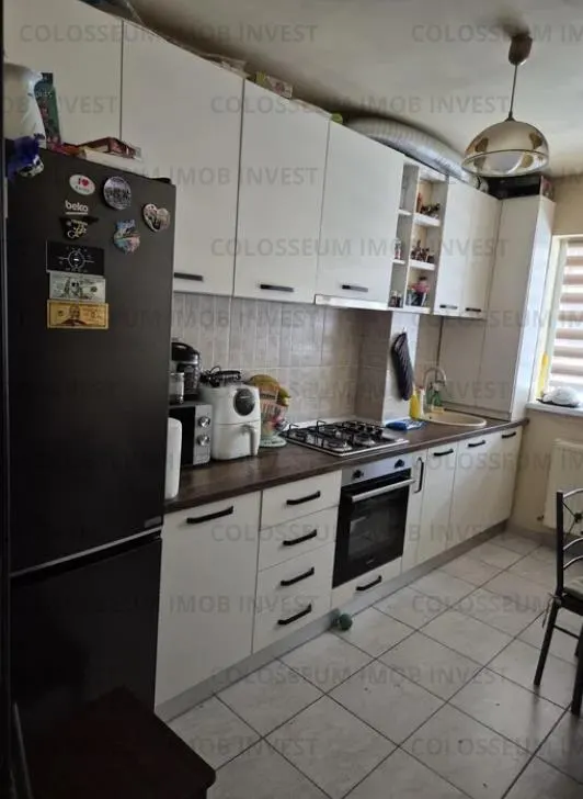Garsoniera decomandata - zona Sanpetru - foto 1