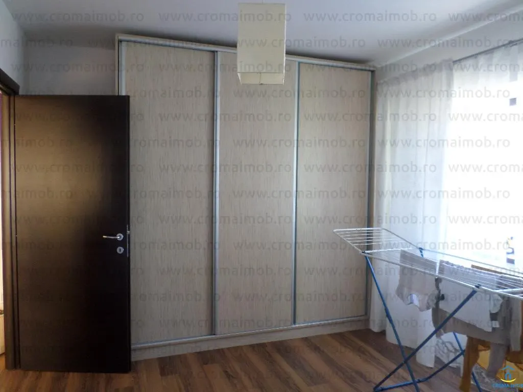 CromaImob Inchiriere apartament 3 camere de lux, zona Vest/Domnisori - foto 13