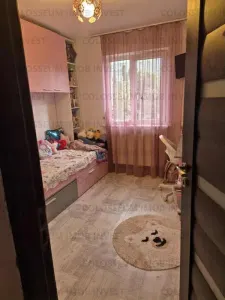 Apartament 2 camere, semidecomandat - zona Garii - foto 3