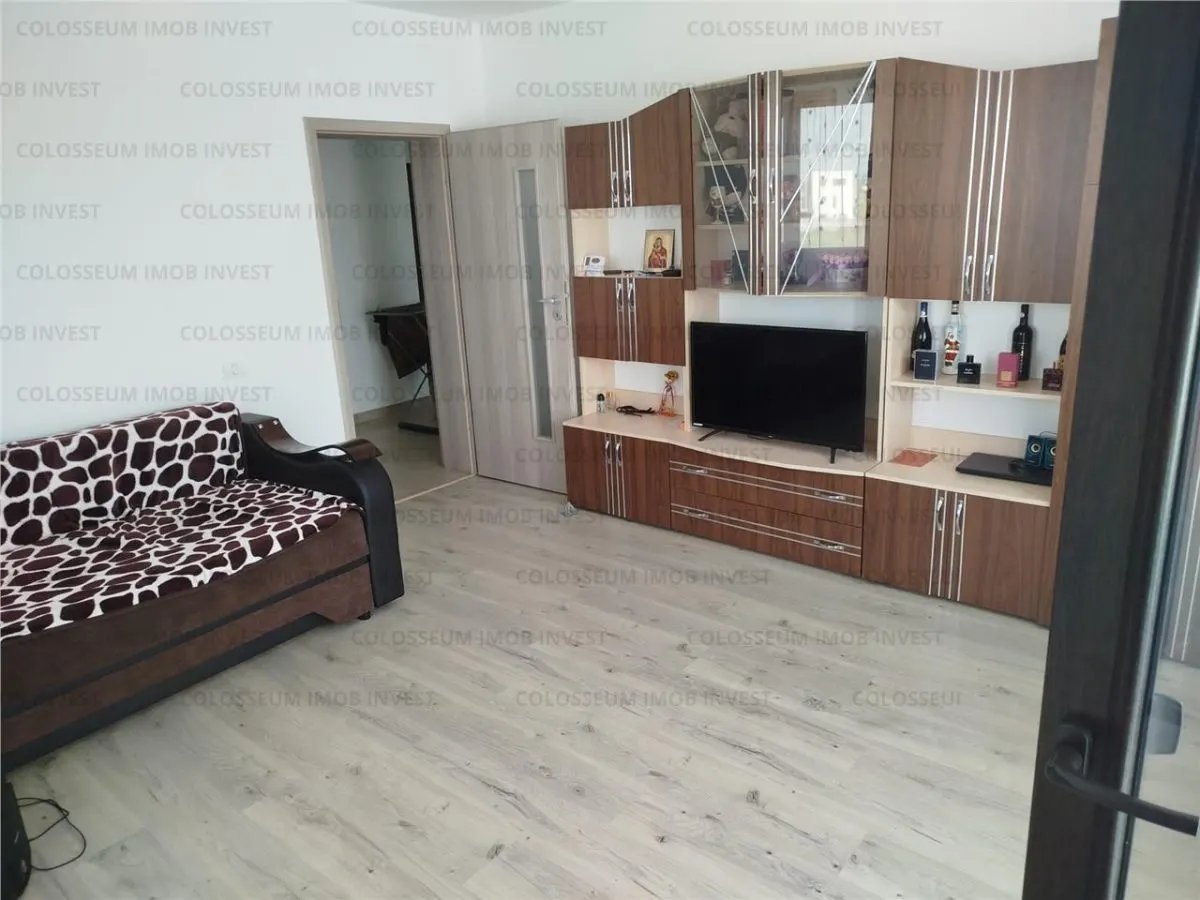 Apartament 2 camere, decomandat - cartier Florilor, Ghimbav - foto 1