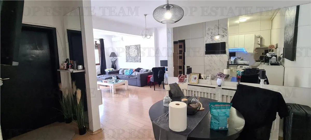 Vanzare, apartament 2 camere, parter pretabil cabinet - foto 2