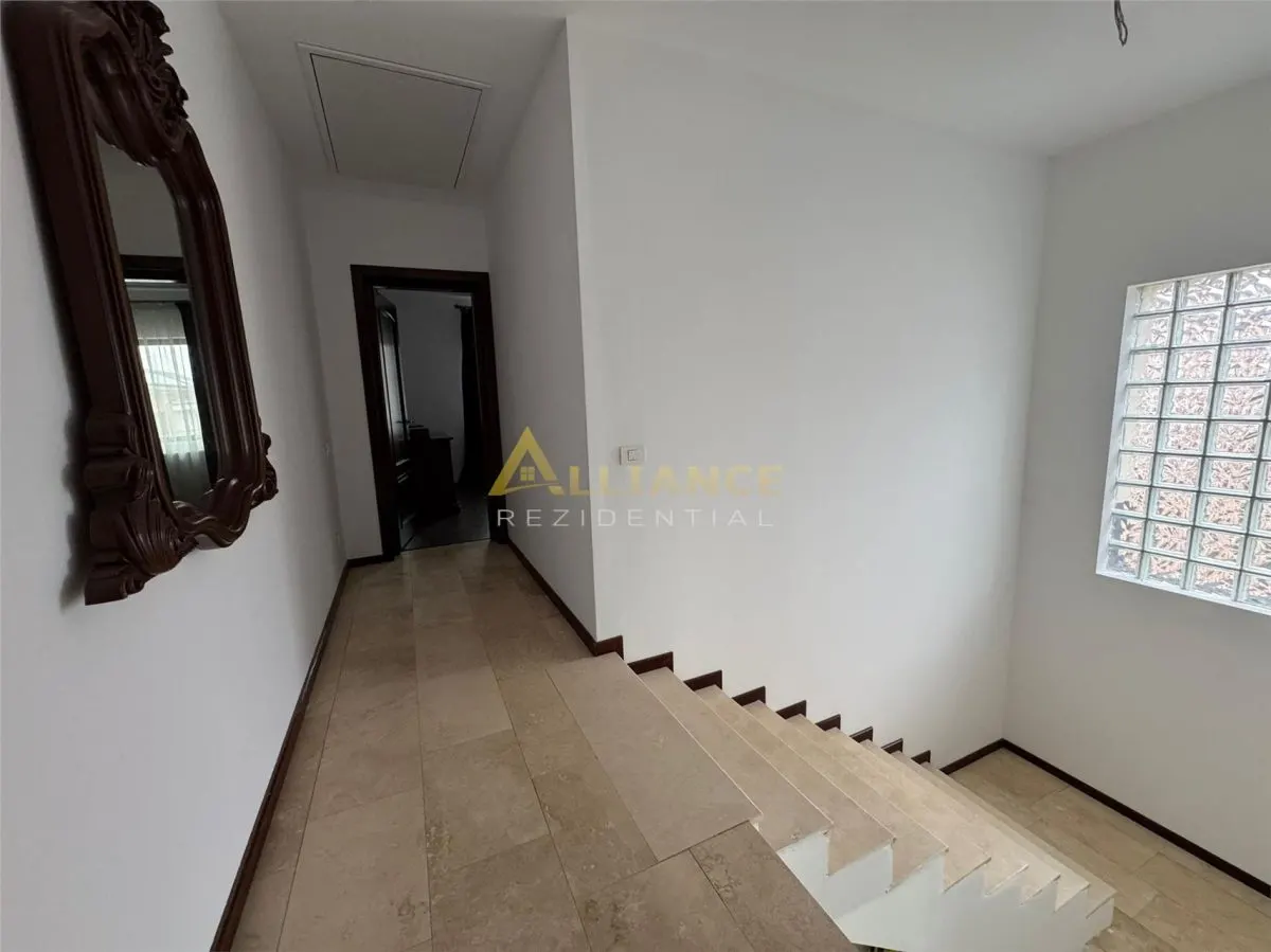 VILA Individuala cu 4 camere - 3 bai | 566 mp teren - - foto 11