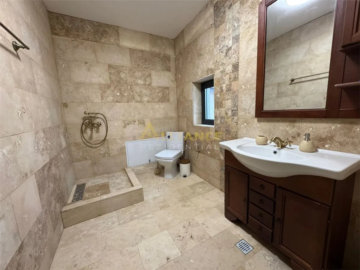VILA Individuala cu 4 camere - 3 bai | 566 mp teren - - foto 17