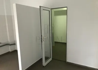 GIROCULUI - SPATIU COMERCIAL - LABORATOR PATISERIE - CURENT TRIFAZIC - CURTE PRIVATA - LOC PARCARE - foto 2