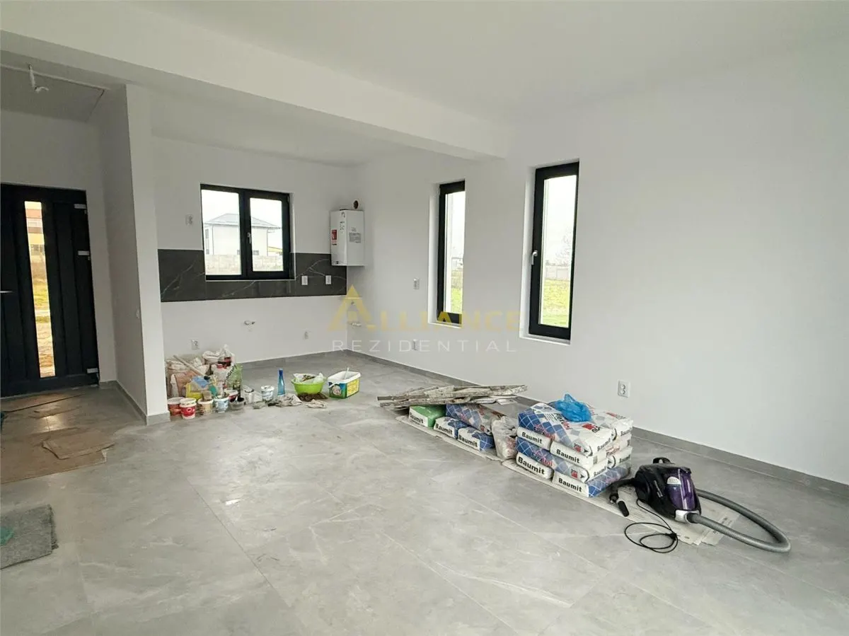 CASA PARTER-4 CAMERE-2 BAI-TEREN 353MP - foto 4