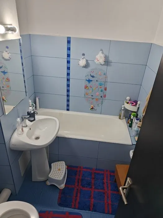 Apartament 2 camere decomandat Tractorul -Penny,118000 Euro - foto 4