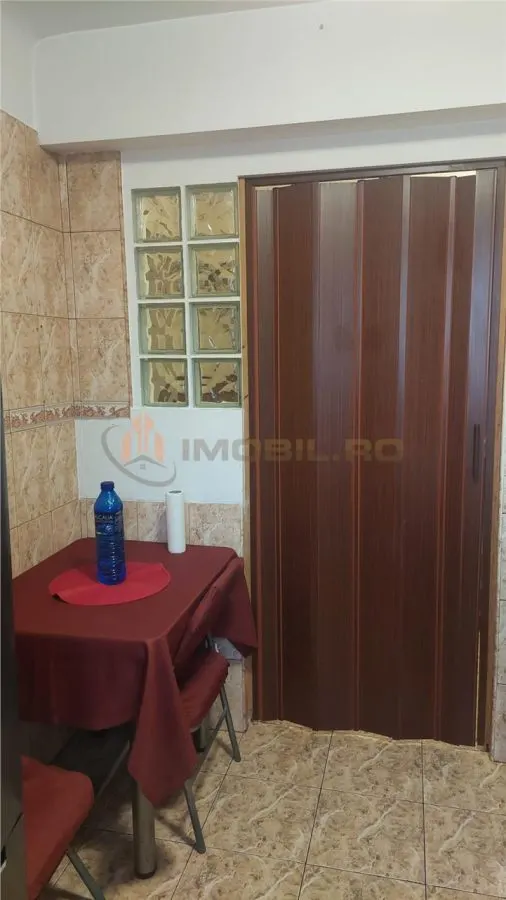 Apartament 2 camere Podu Ros - foto 12