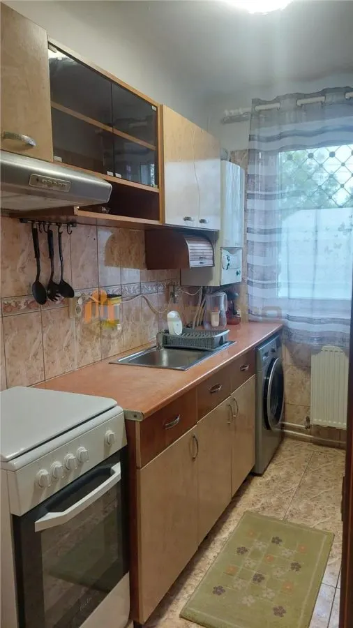 Apartament 2 camere Podu Ros - foto 6